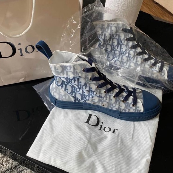 Dior Shoes no longer want - Picture 5 of 6